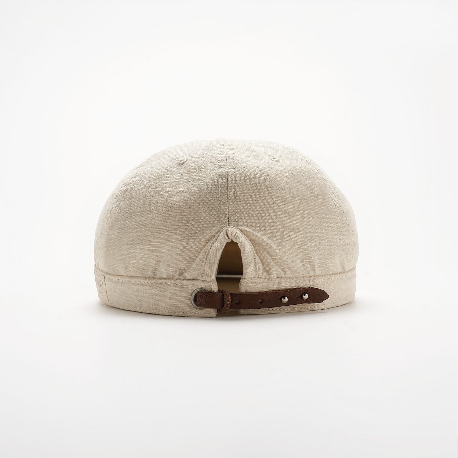 Hat-b.png Hat-b.png