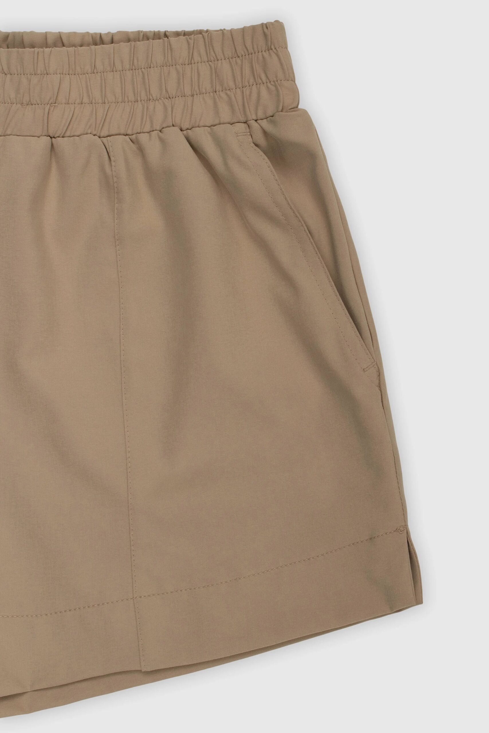 BOTTOMS-KINETIC-BISCUIT02-1.jpg BOTTOMS-KINETIC-BISCUIT02-1.jpg