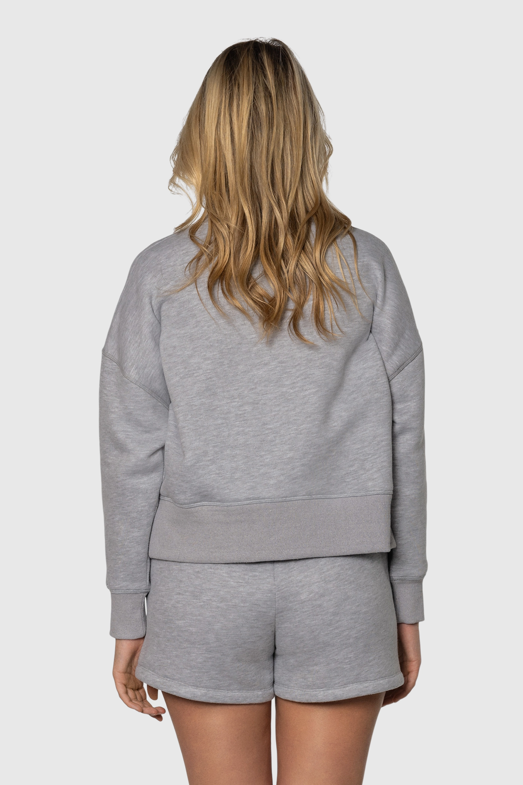 FLEECE-CREW-GREYB.png FLEECE-CREW-GREYB.png