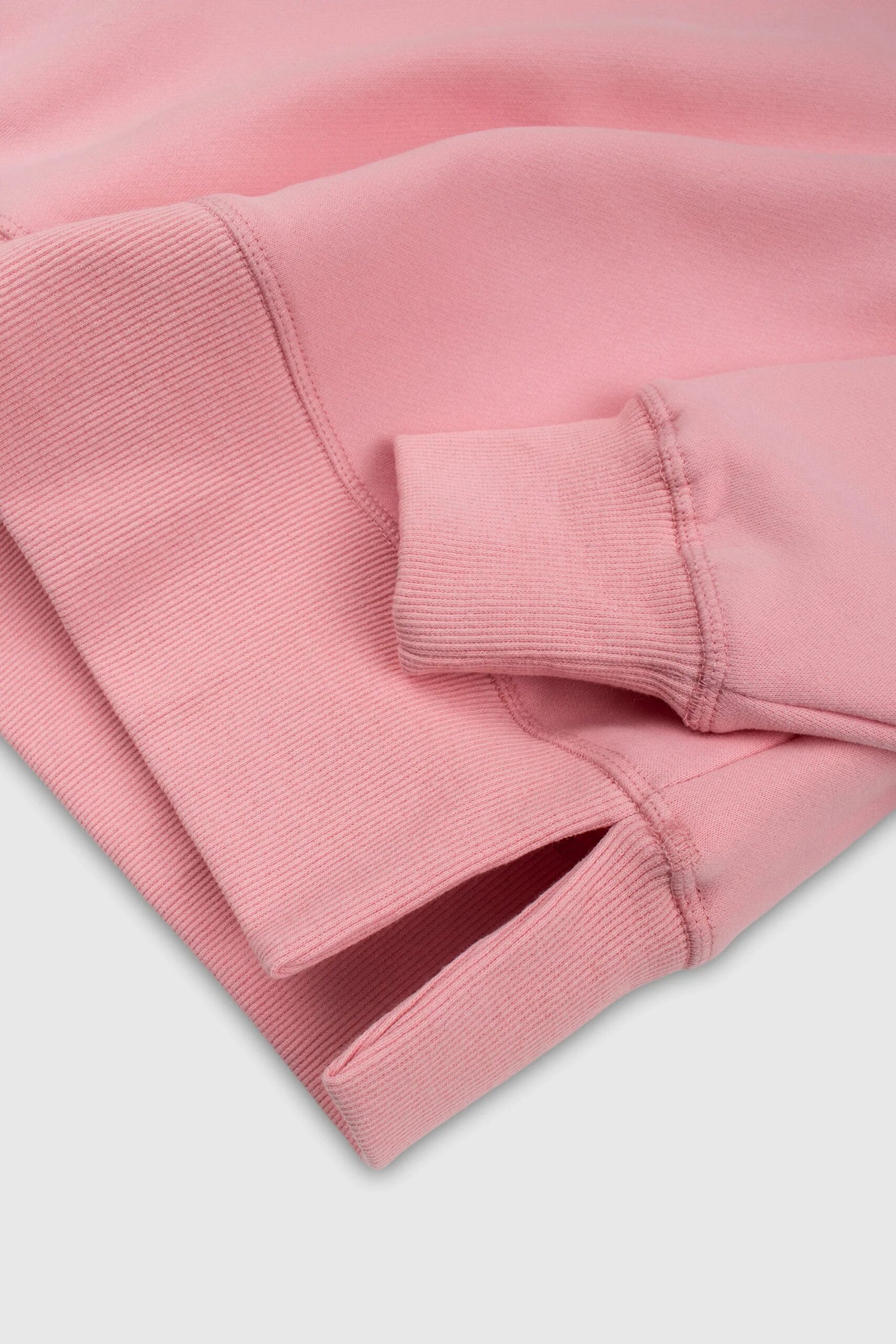 FLEECE-CREWNECK-BUBBLEGUM-03_e6e18f27-4651-41dd-b0cc-2e0527a20393.jpg FLEECE-CREWNECK-BUBBLEGUM-03_e6e18f27-4651-41dd-b0cc-2e0527a20393.jpg