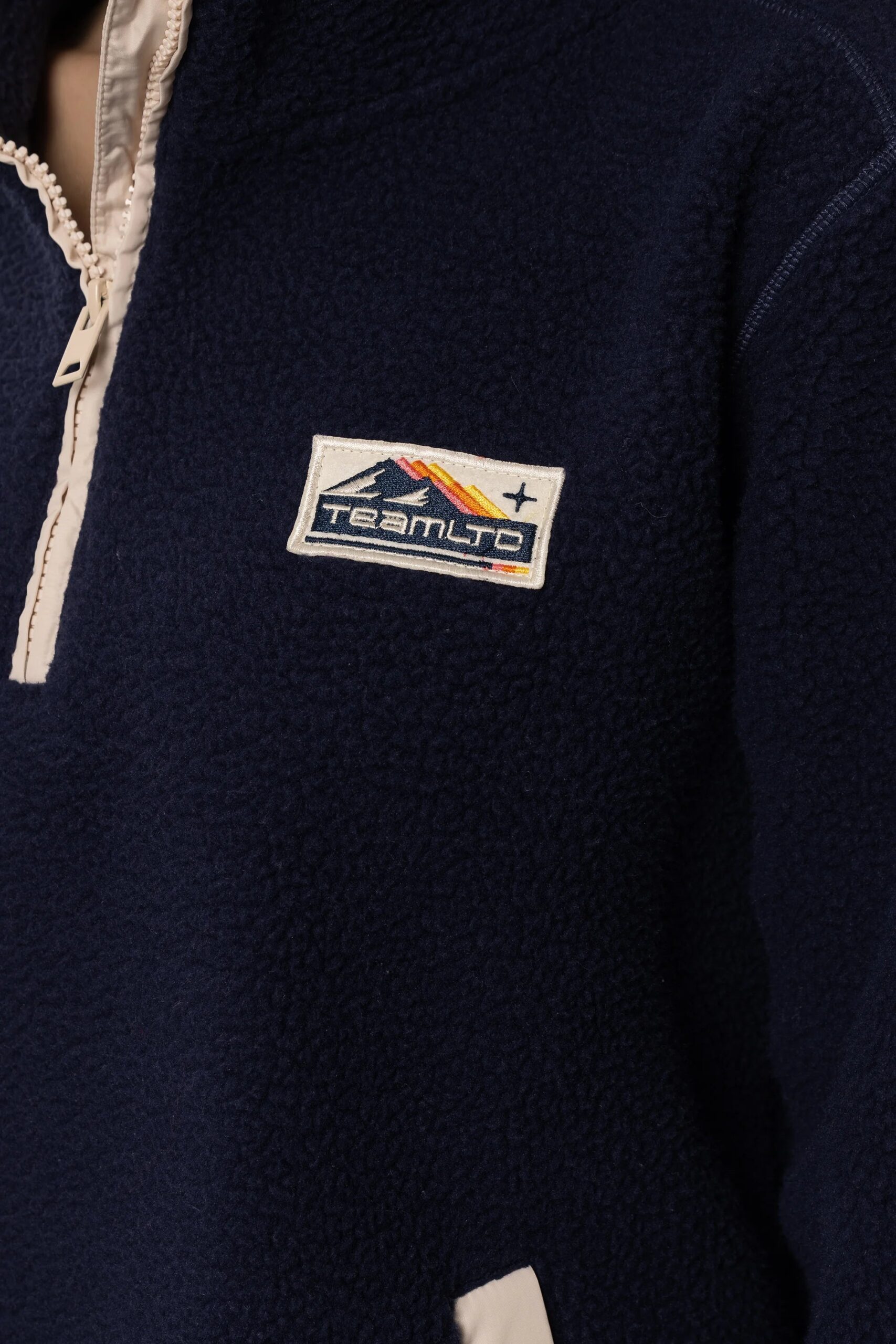 FW23-L-Outerwear-20.jpg FW23-L-Outerwear-20.jpg
