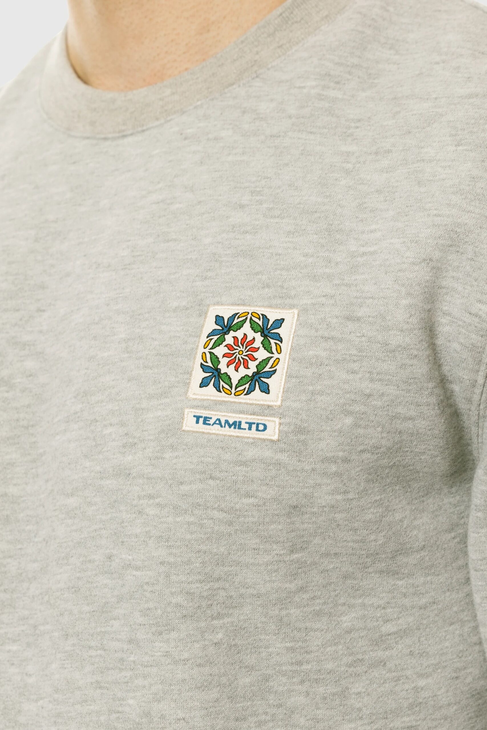 FW23-M-Sweaters-07-1.jpg FW23-M-Sweaters-07-1.jpg
