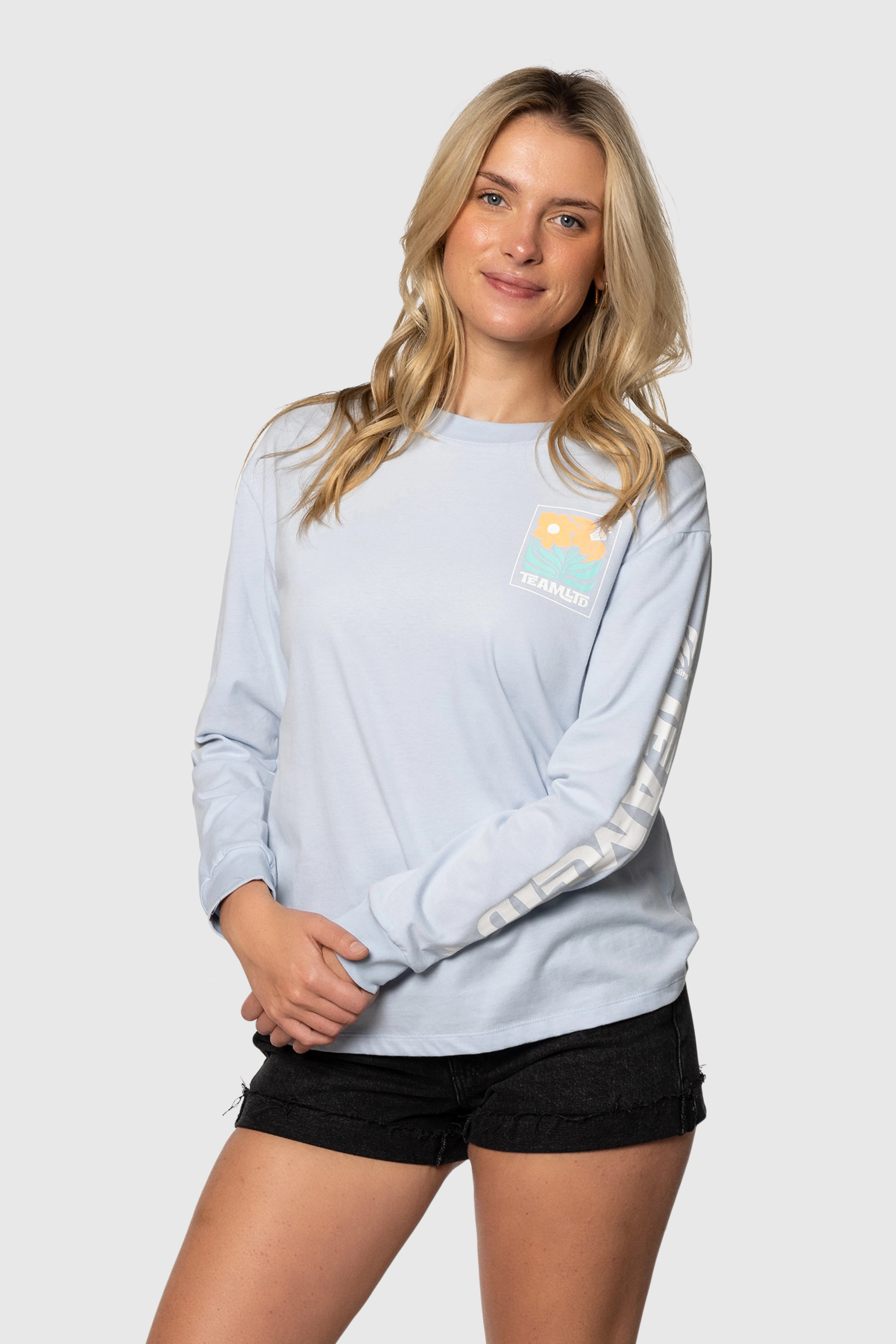 LONG-HIBIS-BLUE.png LONG-HIBIS-BLUE.png