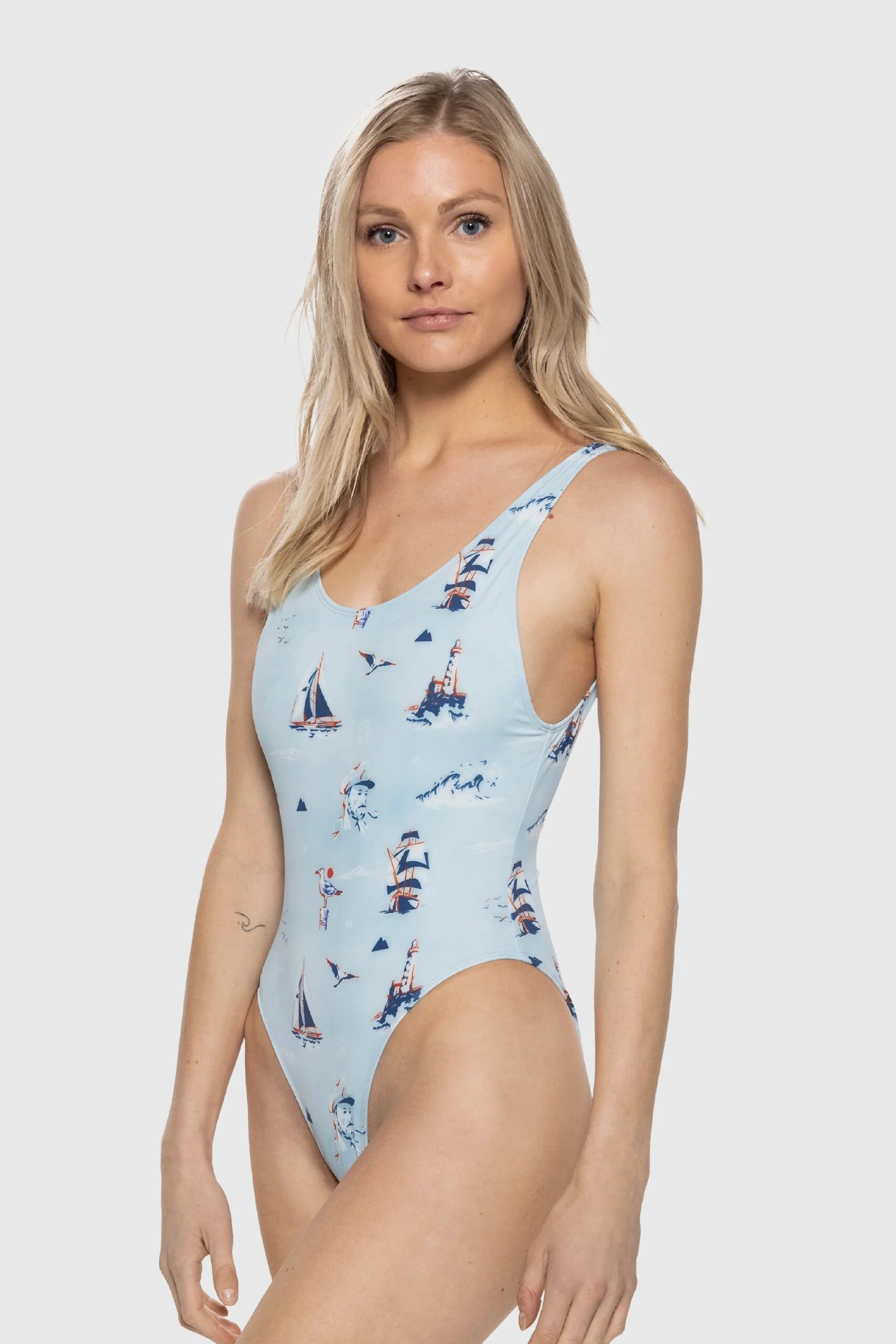 SS21-L-Swim06.jpg SS21-L-Swim06.jpg