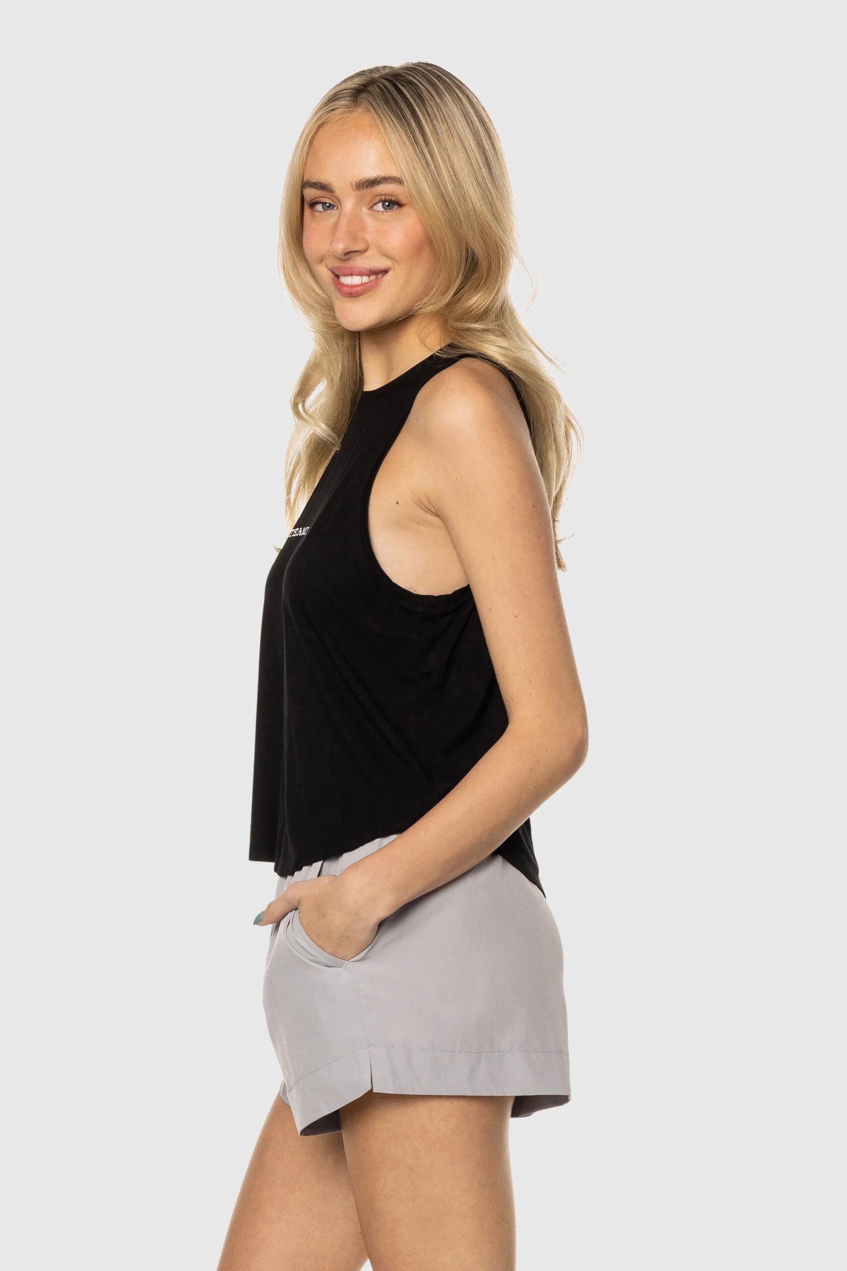 SS23-L-Tank18.jpg SS23-L-Tank18.jpg