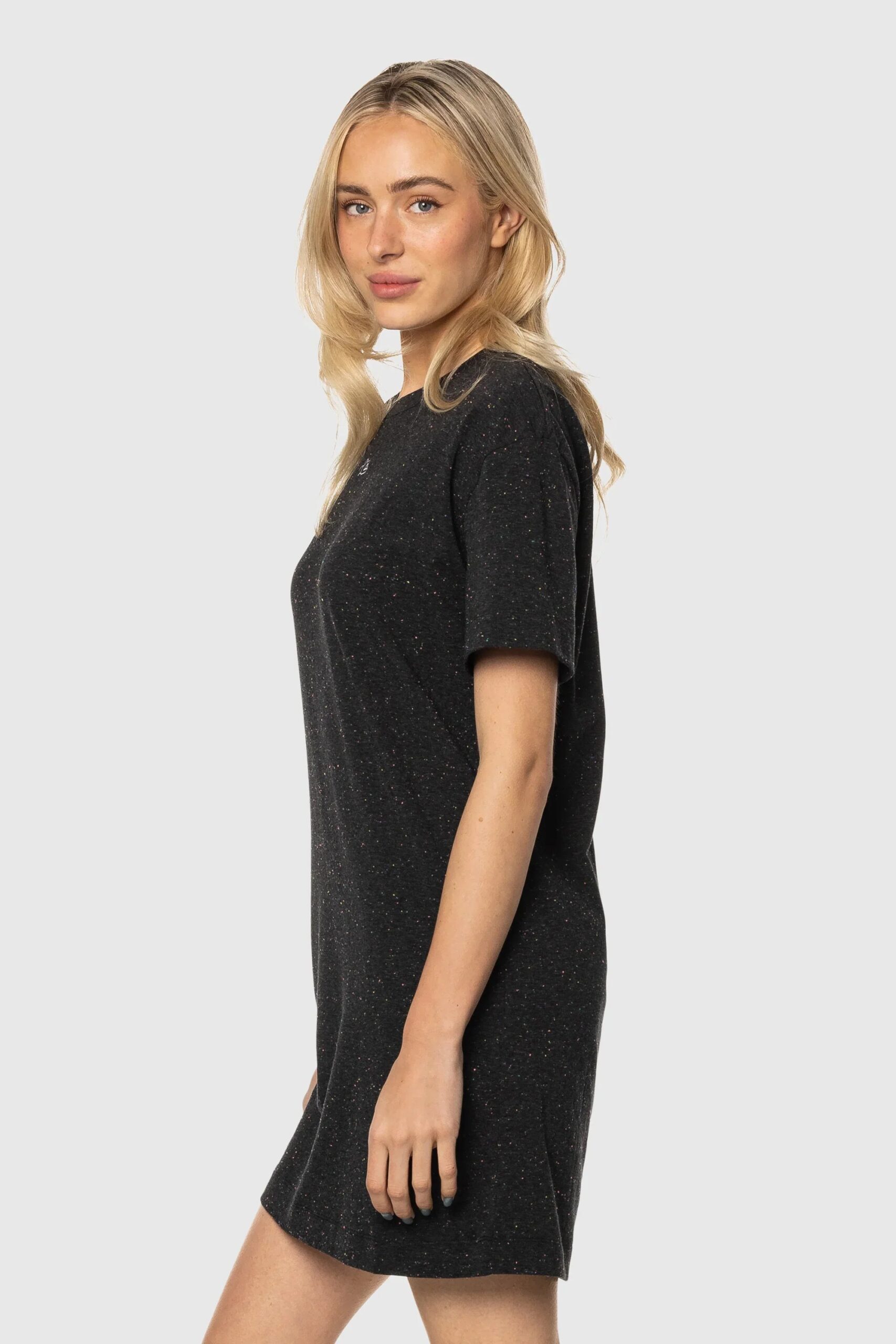 SS23-L-dress07-1.jpg SS23-L-dress07-1.jpg