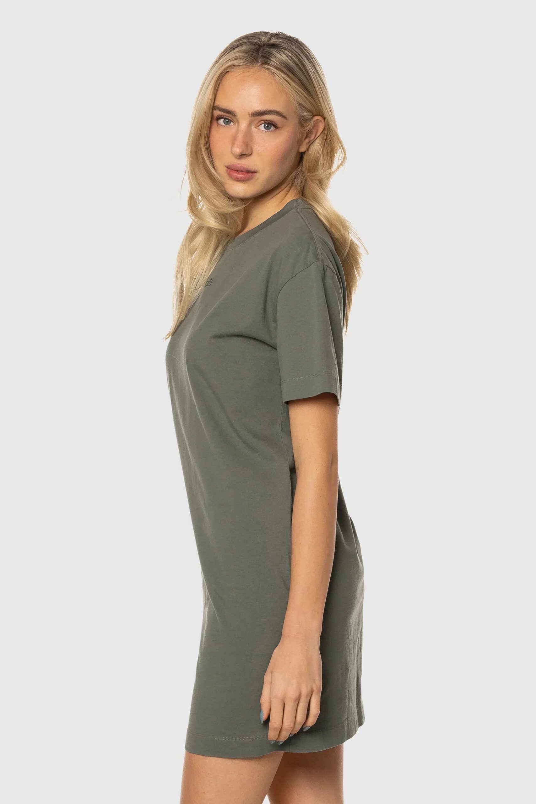 SS23-L-dress15_37d0dbca-5751-426c-b4ad-bdb966953068.jpg SS23-L-dress15_37d0dbca-5751-426c-b4ad-bdb966953068.jpg