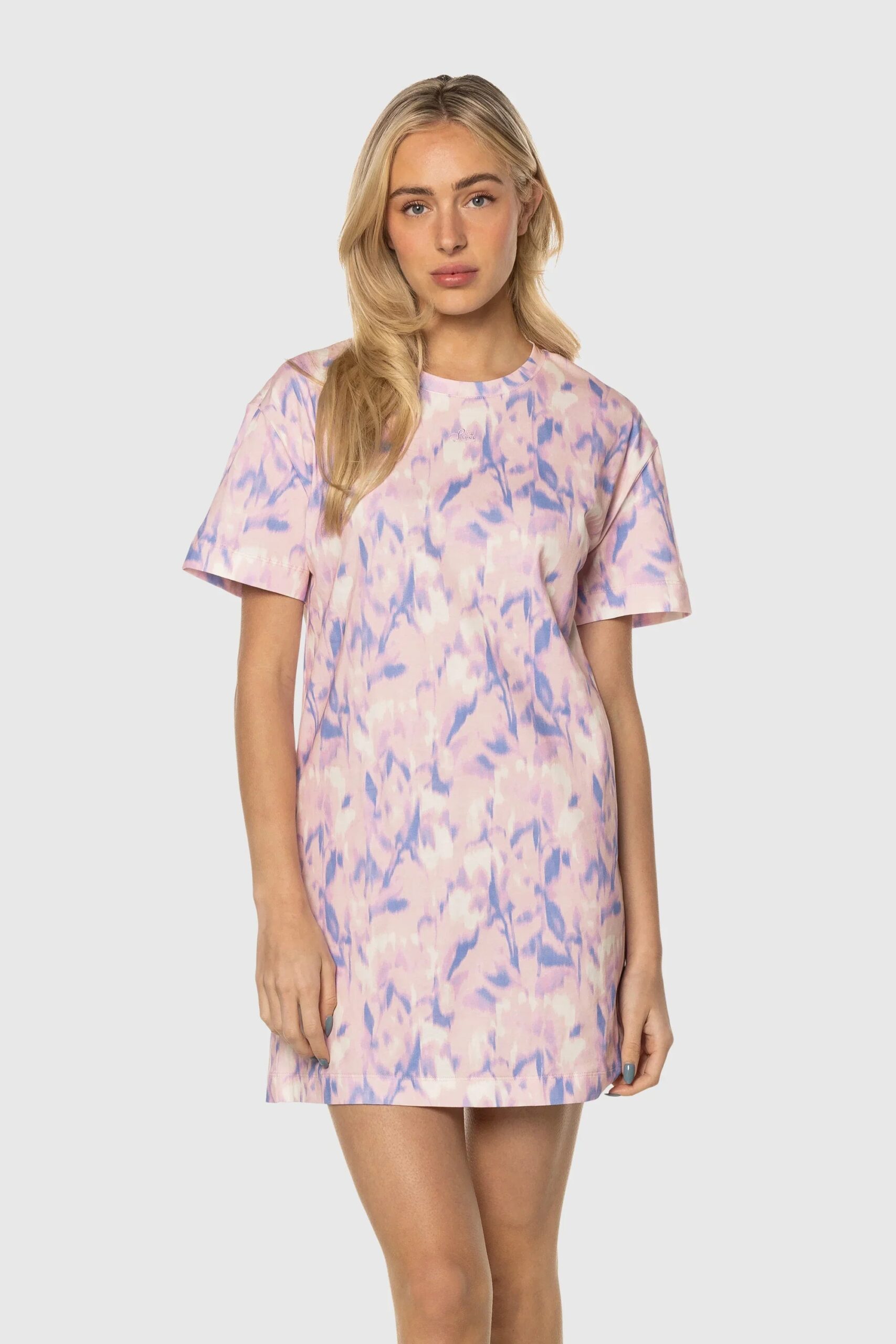 SS23-L-dress25-1.jpg SS23-L-dress25-1.jpg