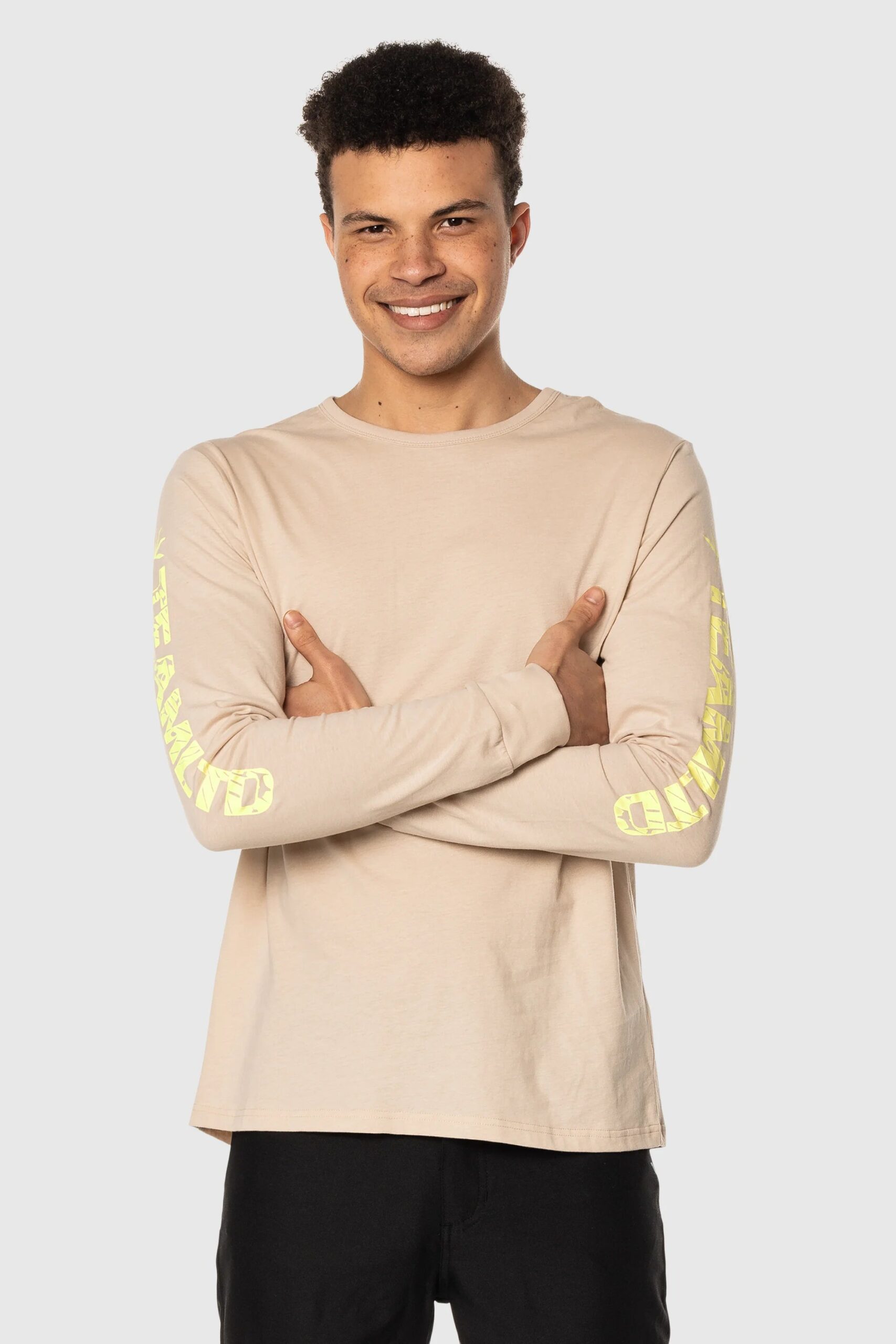 SS23-M-LS04.jpg SS23-M-LS04.jpg