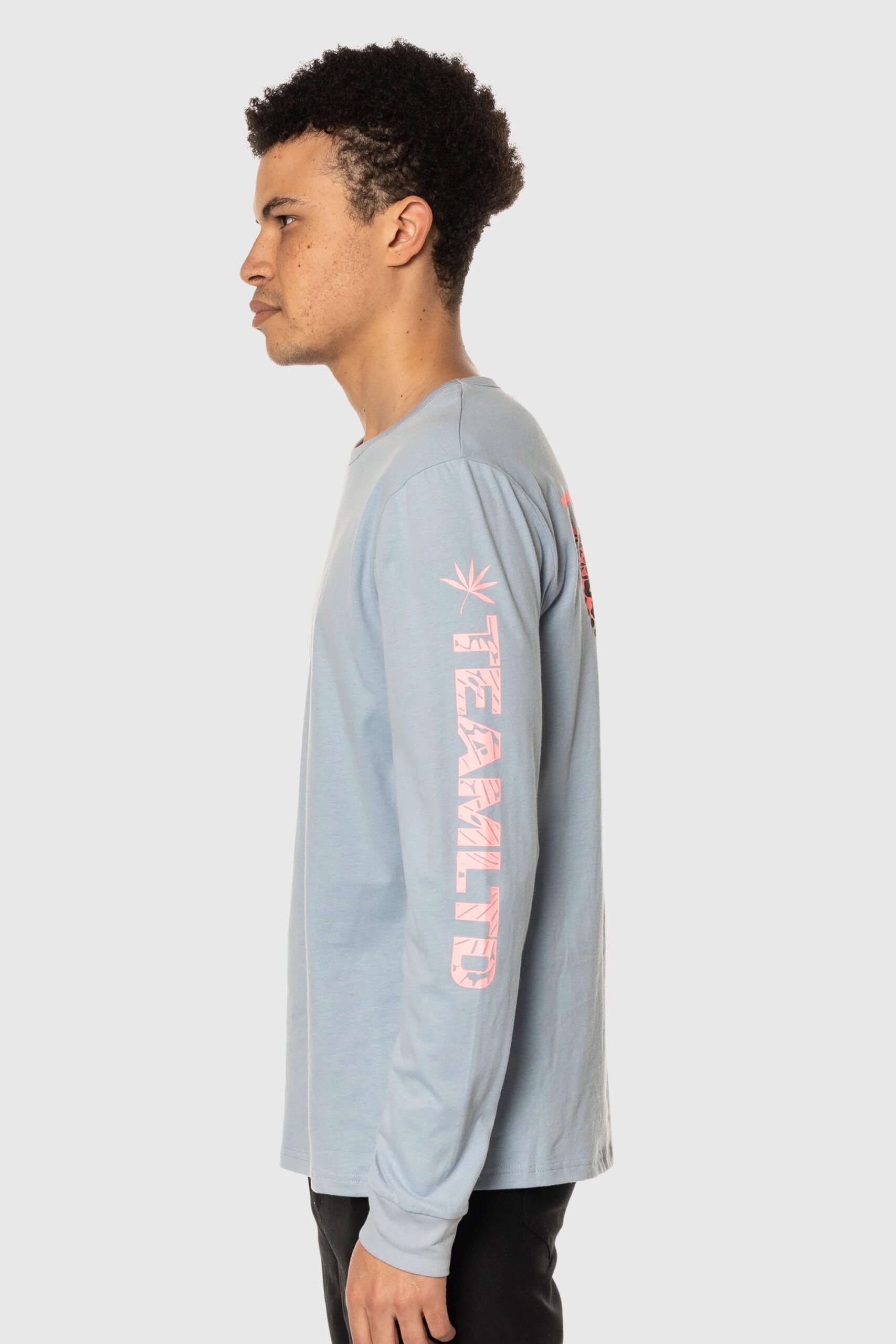 SS23-M-LS08.jpg SS23-M-LS08.jpg