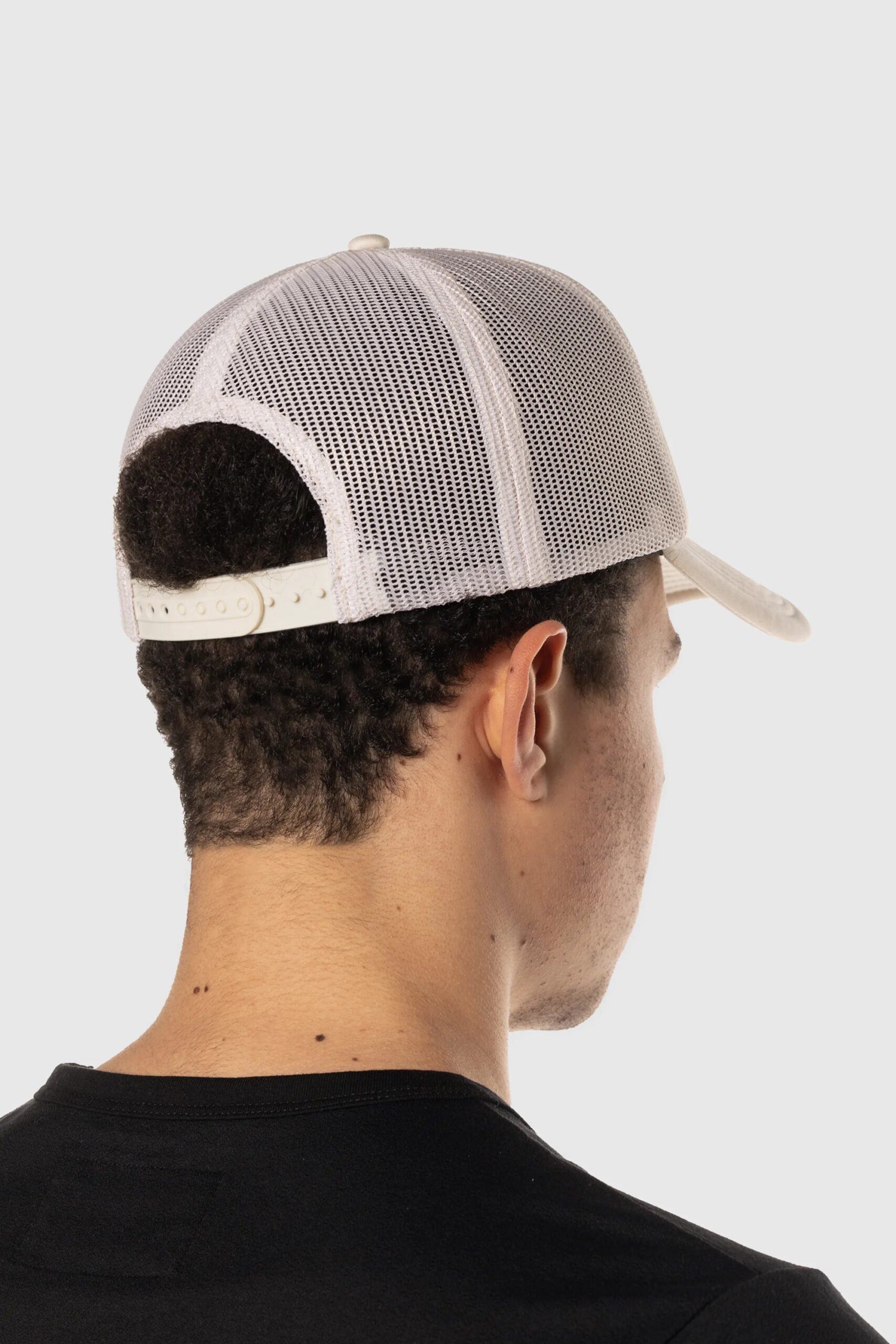 SS23-U-Headwear36.jpg SS23-U-Headwear36.jpg