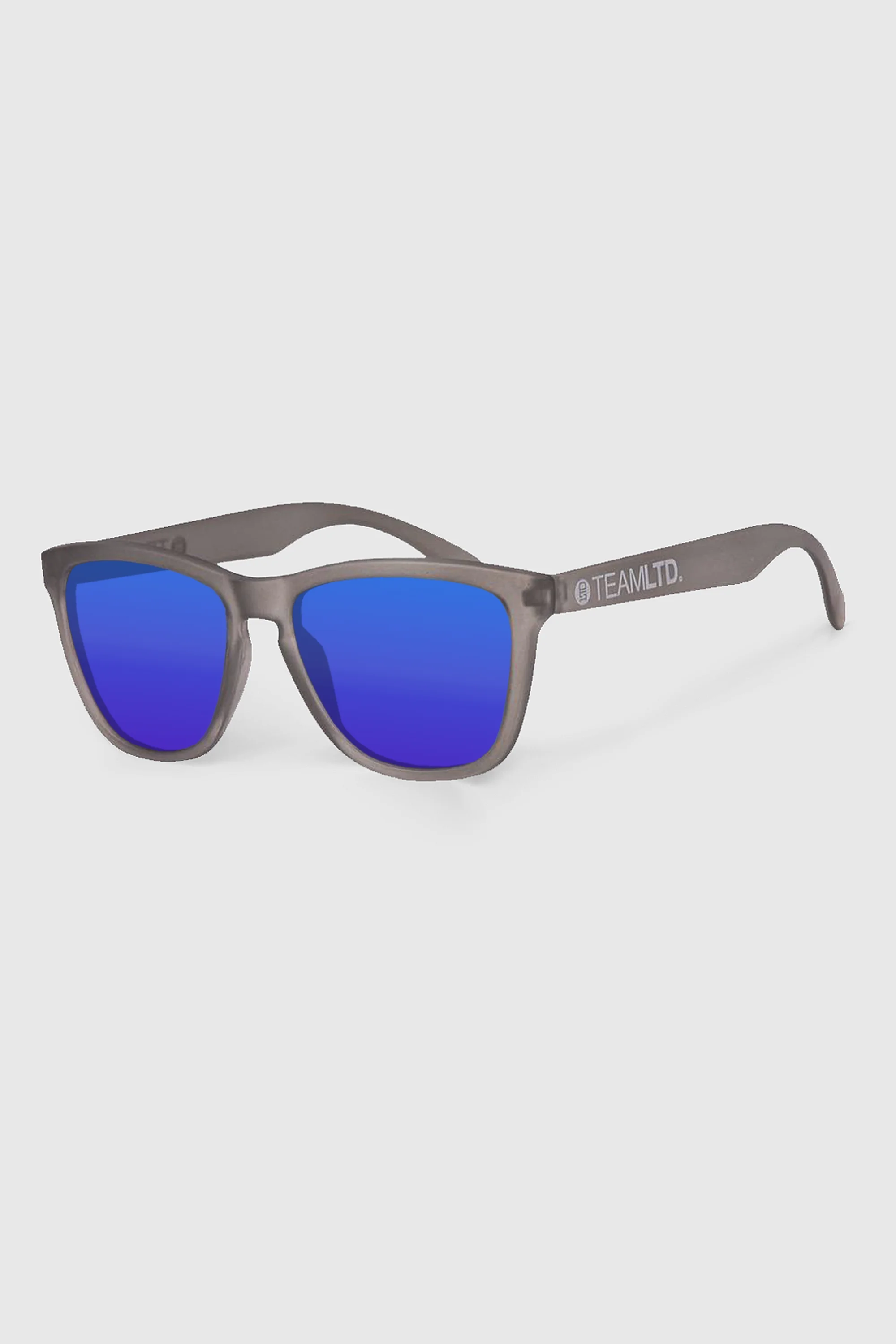 Shades-Summer-CharBlue_d4ca14b1-889a-4bc9-afd9-da70c604013b-1.png Shades-Summer-CharBlue_d4ca14b1-889a-4bc9-afd9-da70c604013b-1.png