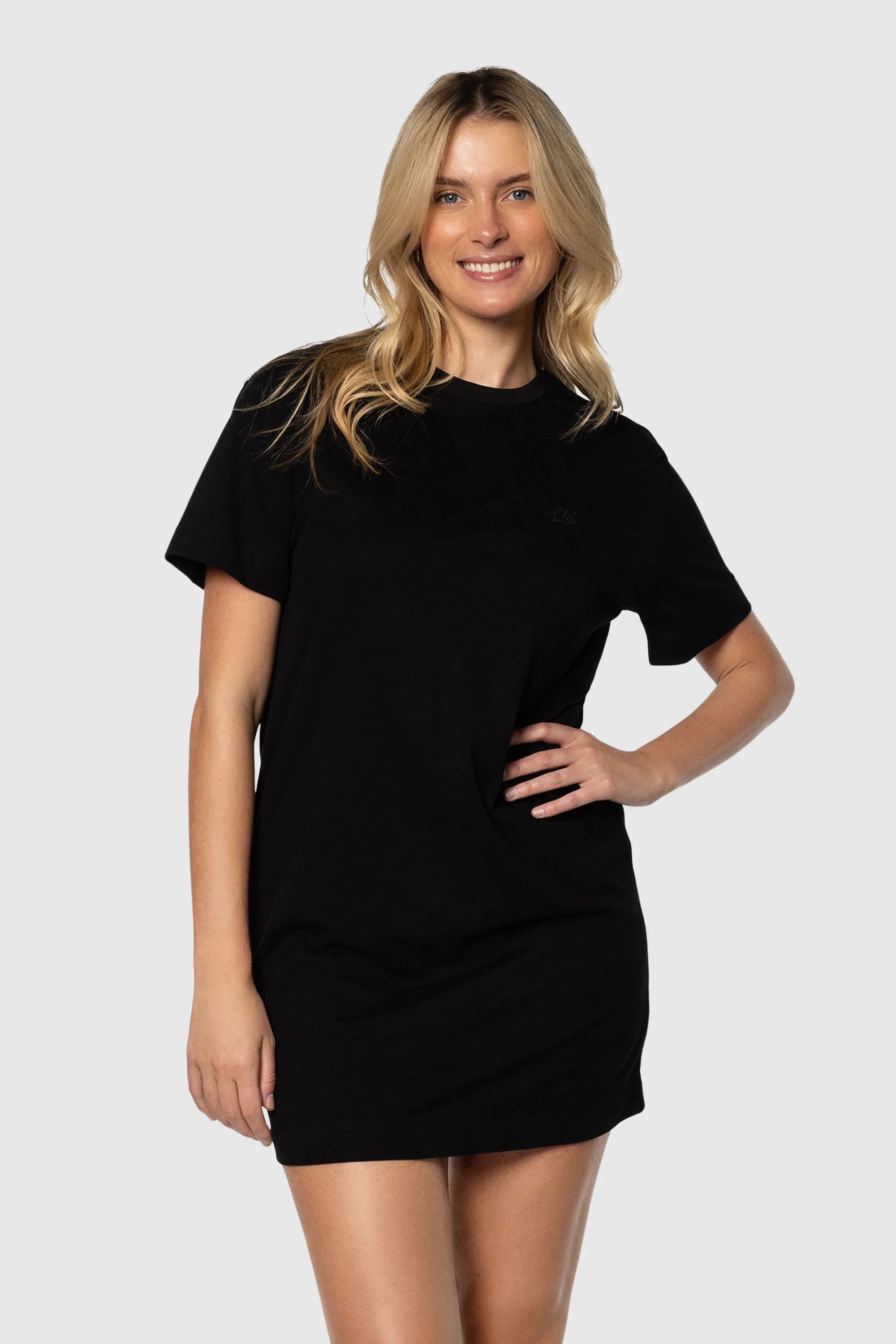 TEE-DRESS-BLACK_78b1e2a4-1bb0-4cbd-872e-284d63dec061.png TEE-DRESS-BLACK_78b1e2a4-1bb0-4cbd-872e-284d63dec061.png