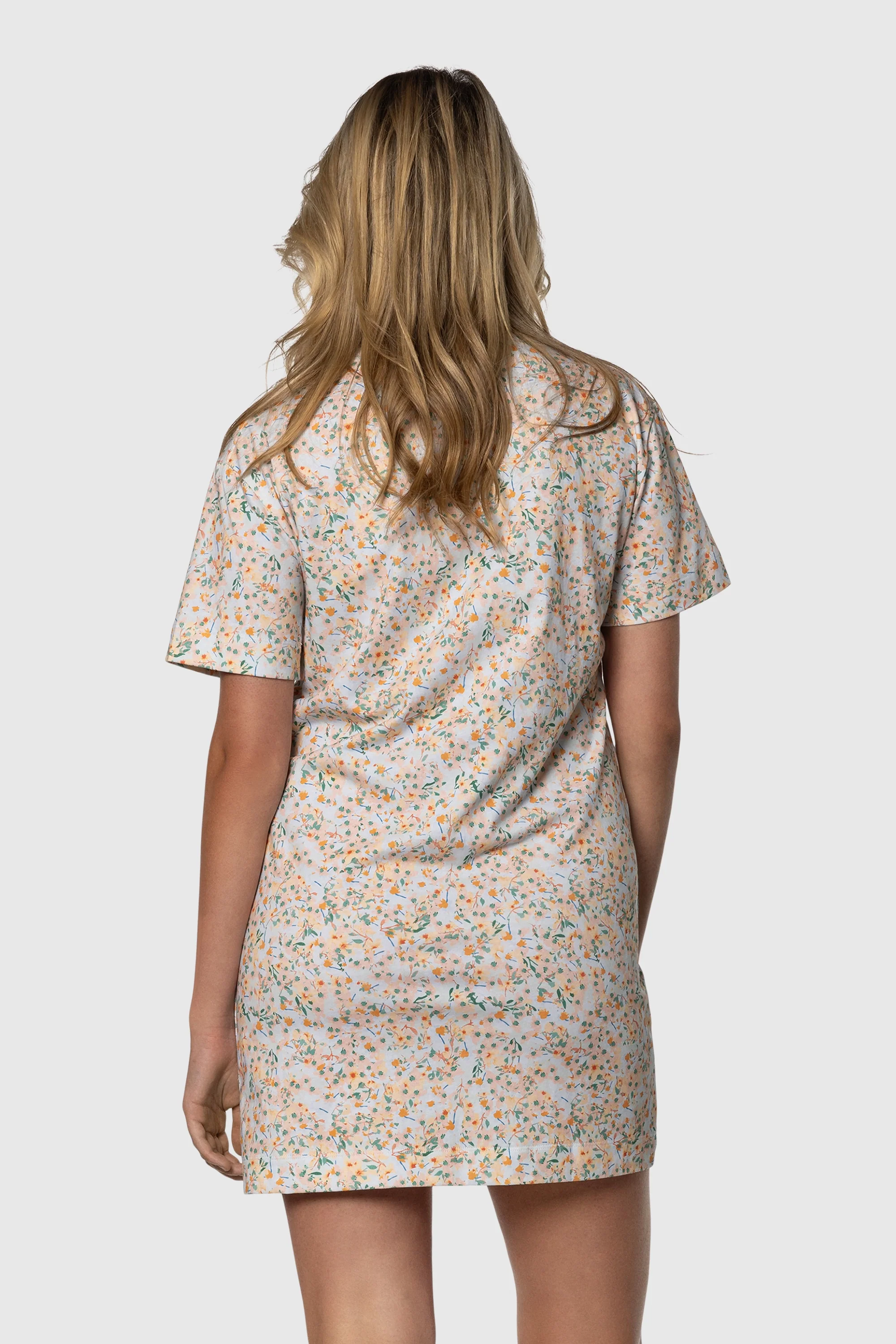TEE-DRESS-BOQUET_761e4eec-a444-4b47-a7dd-744c4d26ce2b.png TEE-DRESS-BOQUET_761e4eec-a444-4b47-a7dd-744c4d26ce2b.png