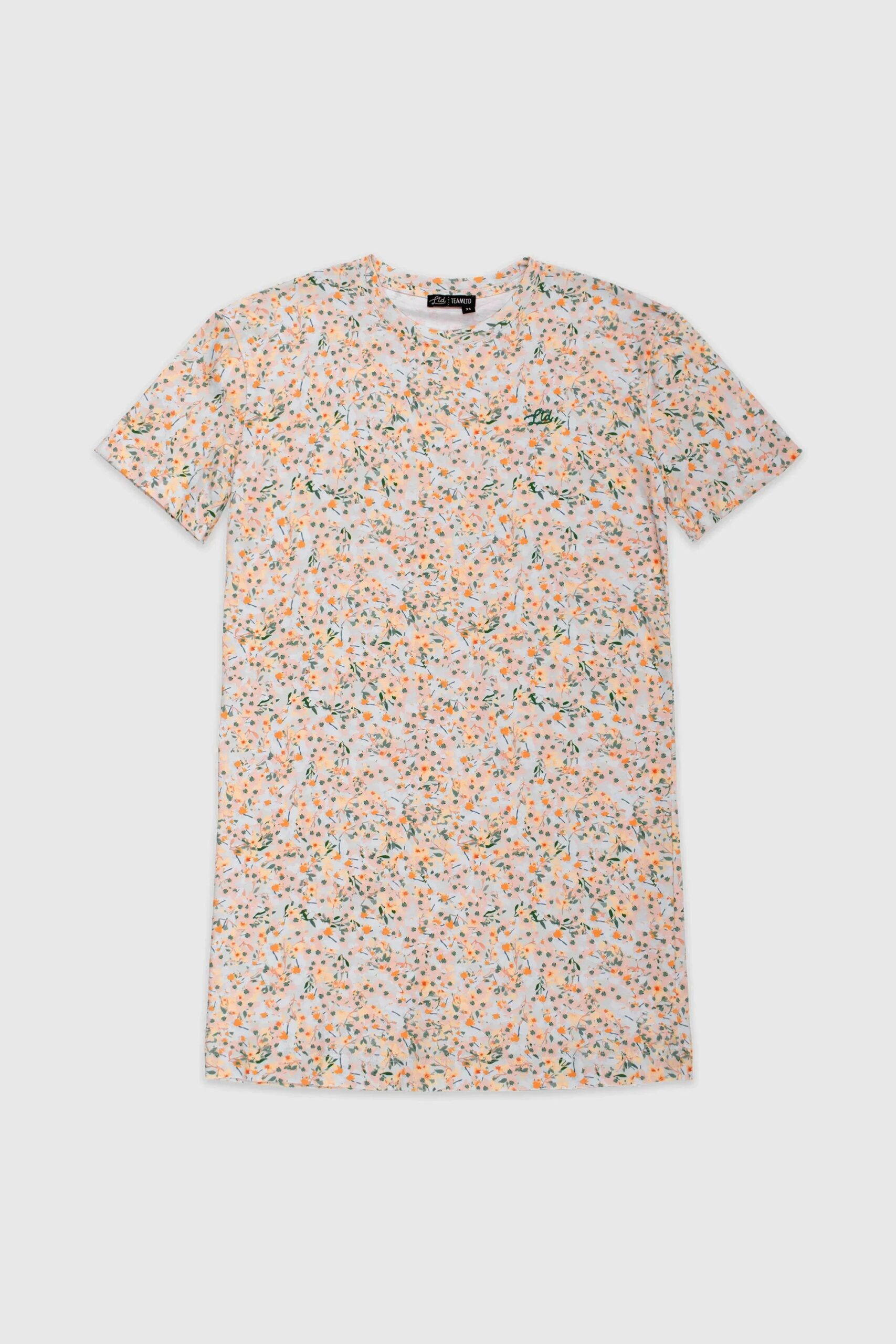 DRESS-TEE-BOUQUET01_acadeb5f-b9e3-46c0-80b5-3c24b2e1dbed.jpg DRESS-TEE-BOUQUET01_acadeb5f-b9e3-46c0-80b5-3c24b2e1dbed.jpg