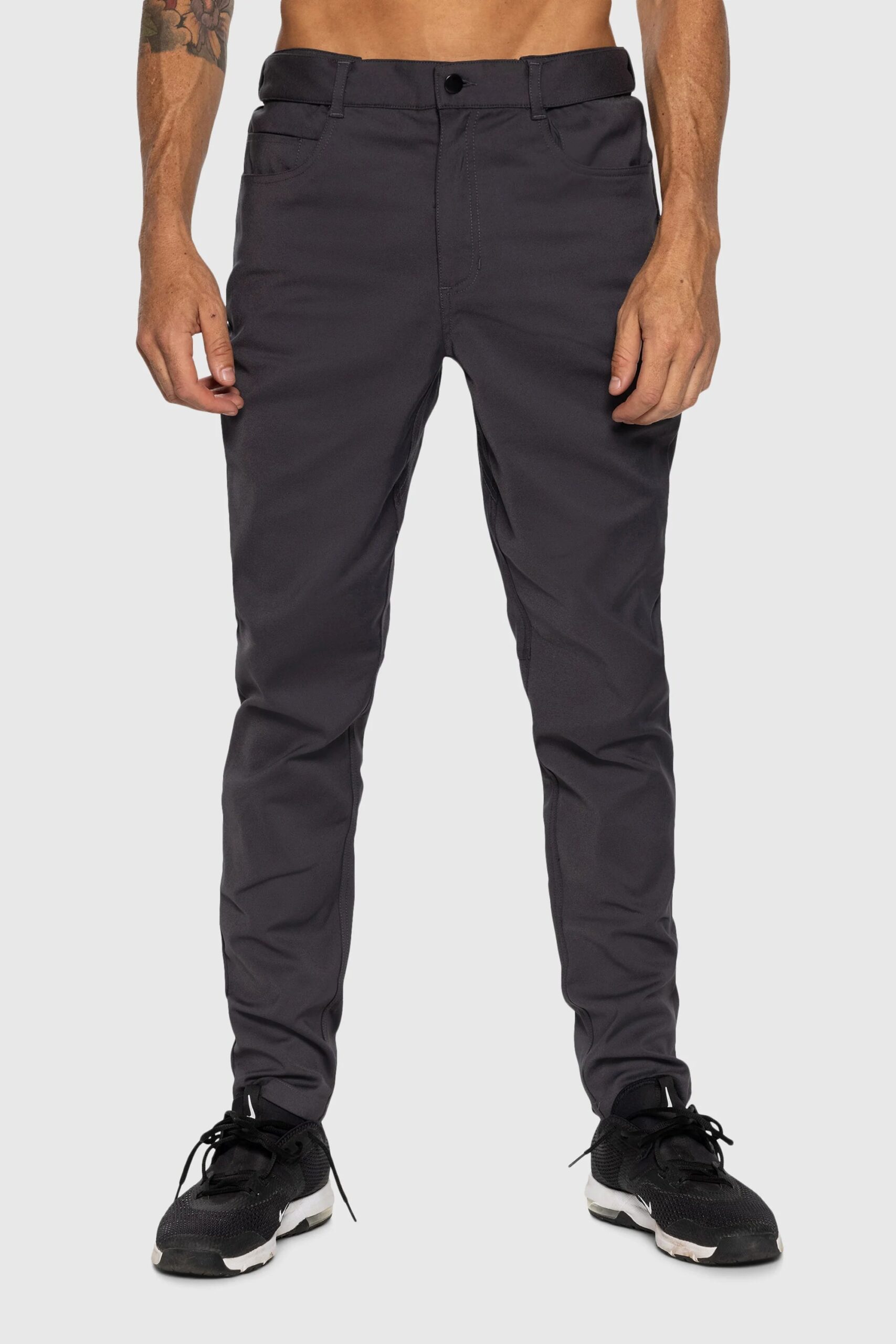 SS22-M-Bottoms05.jpg SS22-M-Bottoms05.jpg