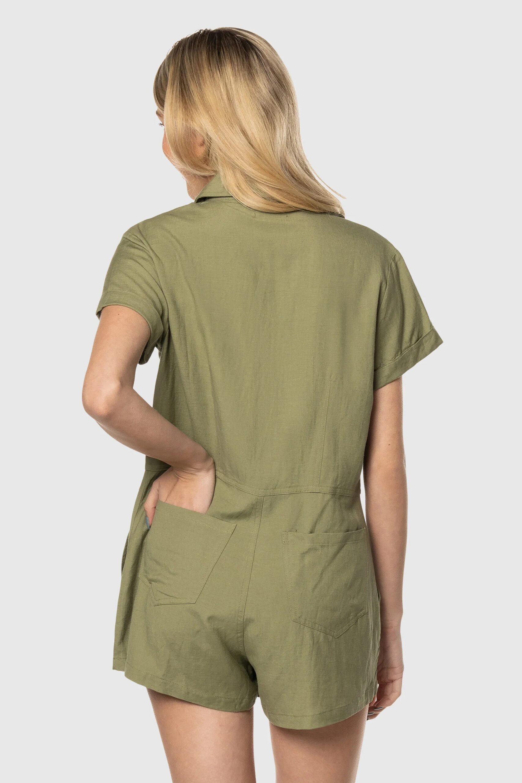SS23-L-Romper03.jpg SS23-L-Romper03.jpg