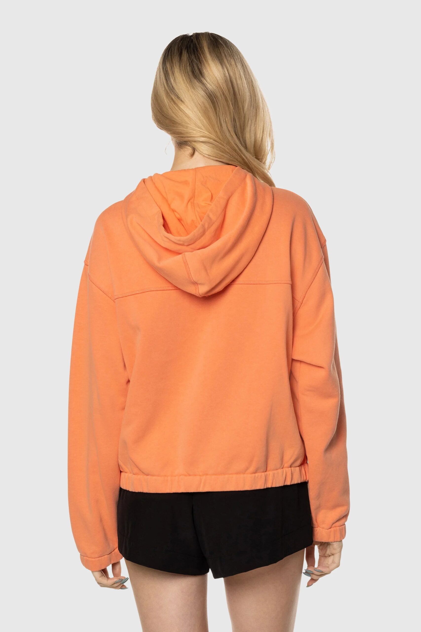 SS23-L-Sweaters25.jpg SS23-L-Sweaters25.jpg