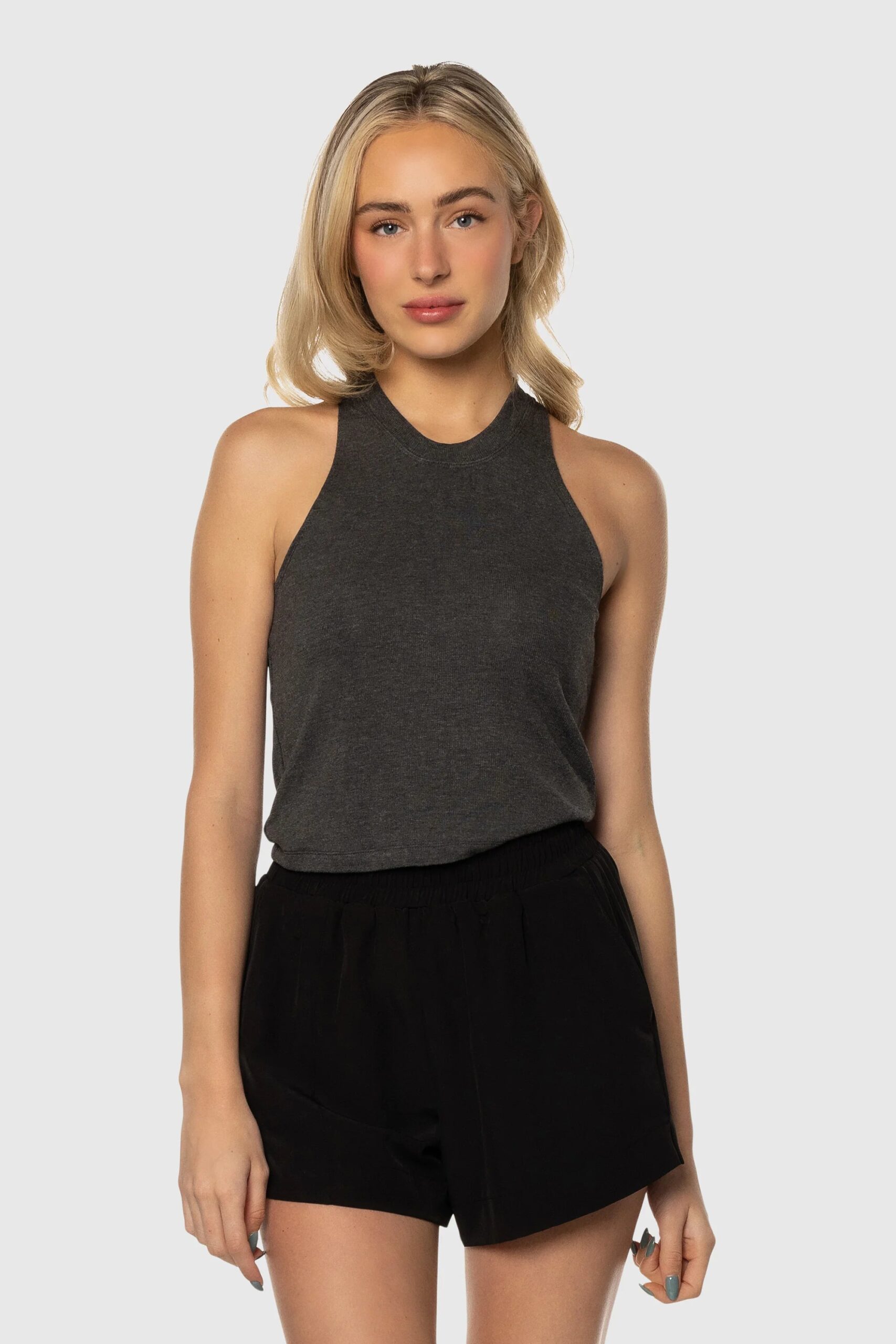SS23-L-Tank19.jpg SS23-L-Tank19.jpg